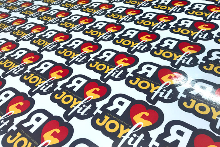 Печать виниловых наклеек в Калуге